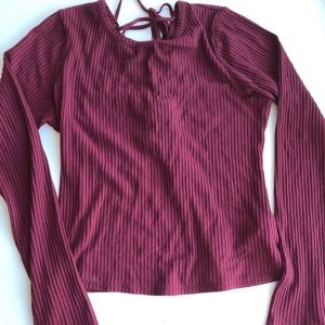 Maroon sweater